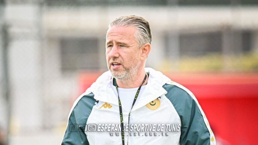 laurentiu reghecampf face spectacol in tunisia 679f97a0482a7