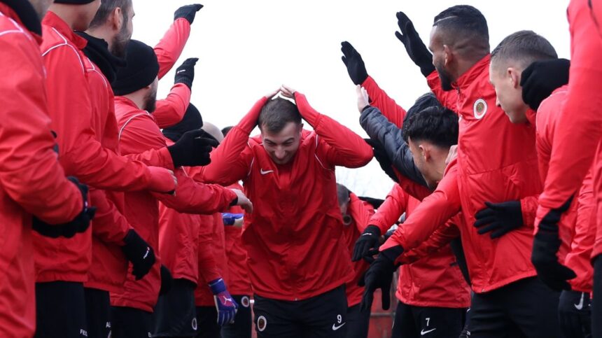 live text daniel popa titular acum la debutul pentru fosta campioana a turciei 67ac7cc2077d2