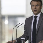 macron denunta o amenintare existentiala la adresa europei din partea rusiei cheama la discutii grupurile parlamentare si partidele 67b4f617336f6