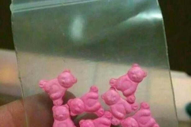 mesaj distribuit masiv pe grupurile de parinti un nou drog in scoli strawberry quick copiii sunt dusi de urgenta la spital in stare grava 67a6f9328e36d