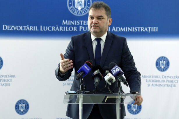 ministrul dezvoltarii anunta eliminarea unor taxe platite de proprietari pentru extrasele de carte funciara 67a4ad389360f