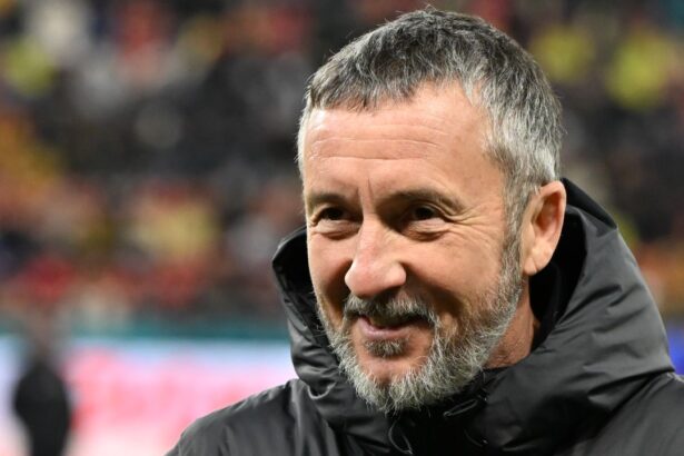 mm stoica ironie fina dupa ce a vazut ce se intampla in rapid fc botosani buna idee 67b38bed65c66