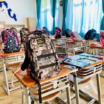 nici in acest an elevii constanteni nu vor mai primi rechizite si nici cadouri de craciun 67bf9b3035bde