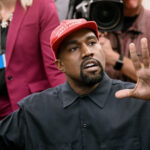 noua afacere a lui kanye west vinde tricouri imprimate cu svastici pe internet 67b1a126d7c9a