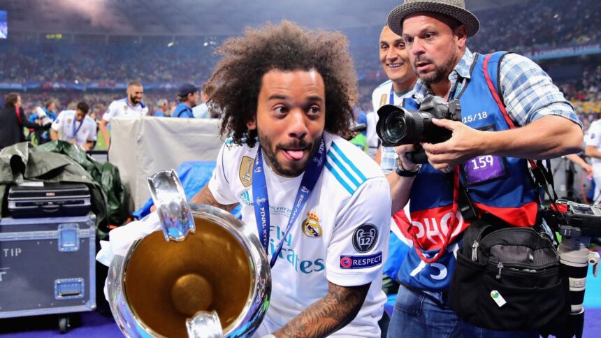 oficial marcelo si a anuntat retragerea din fotbal 16 sezoane la real 25 de trofee 5 champions league ce nebunie 67a4a8e06f69d
