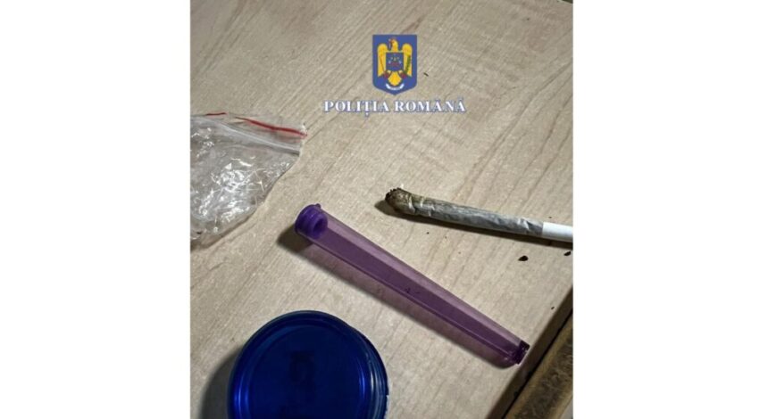 politistii din constanta in actiune doi barbati au fost prinsi cu grinderul si drogurile la ei 679f649c6d3fe