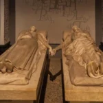 povestea tragica a iubitilor din teruel un simplu sarut le a fost fatal iar de peste 800 de ani se odihnesc tinandu se de mana 67b91e573c5b0