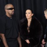 reactia mamei biancai censori dupa ce fiica ei a aparut nud la premiile grammy 2025 detalii infioratoare despre familia sotiei lui kanye west 67a36f24ee044