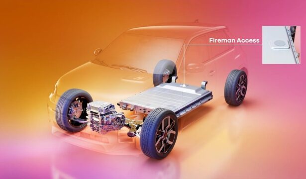 renault ofera gratuit tuturor producatorilor auto inovatia fireman access de pe masinile electrice care ajuta la stingerea incendiilor in cateva minute 67b576152b637