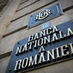 rezervele valutare ale bnr au scazut 67a0b2a15a895