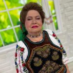 saveta bogdan nu se lasa doborata de temperaturile scazute metodele prin care interpreta de muzica populara reuseste sa faca fata gerului caldura nu exista 67b8872e70df3