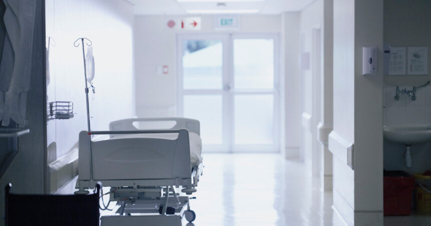 scandal la spitalul floreasca medicii sunt acuzati ca au externat o pacienta desi avea o rana grava 67b88c658a062