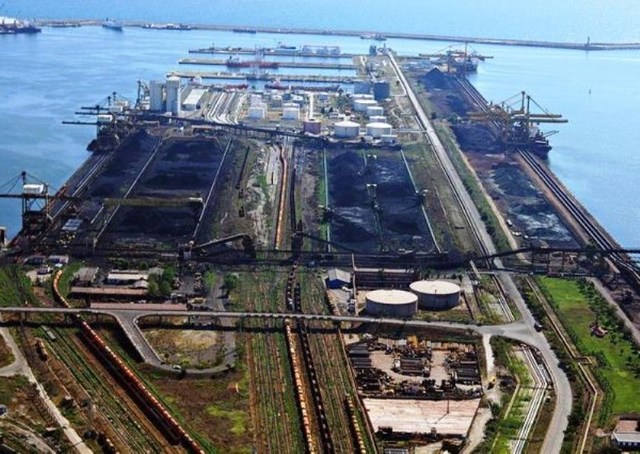 sindicalistii de la oil terminal sa anunta declansarea grevei nemultumiti de prevederile ordonantei trenulet 67adde38b7659