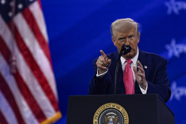 trump spune ca incearca sa recupereze banii din ajutorul american pentru ucraina pamanturi rare si petrol orice putem obtine 67babaaef36cd