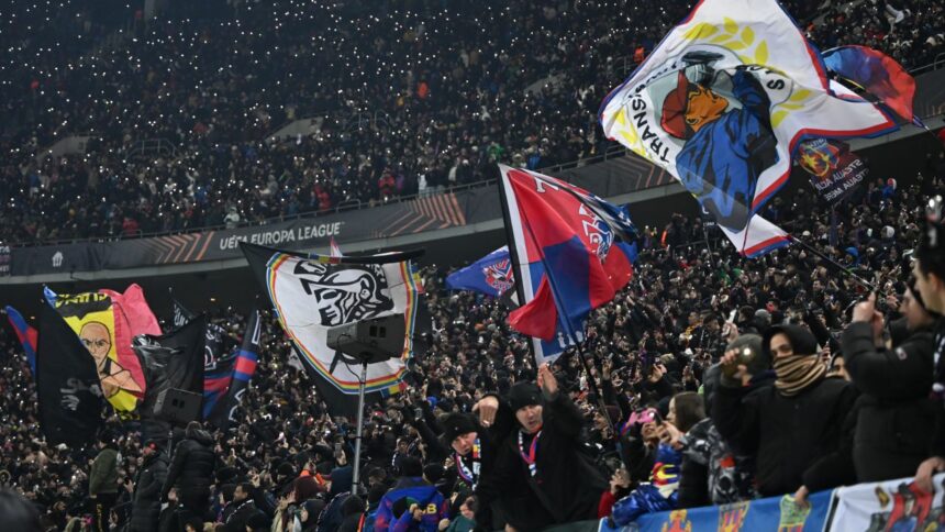 tsunami ros albastru cate bilete a putut fcsb sa vanda pentru meciul cu lyon in doar 3 ore 67bdd4fd6a4c5