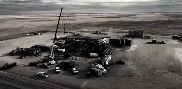 ultima ora fotovideo romania e in vizorul unui petrolist american finantator al partidului lui trump care extrage gaze de sist prin fracturare hidraulica in ungaria cu mvm 67ad3c52b8e87