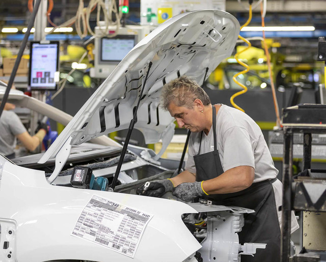 ultima ora noile norme de emisii din europa au afectat drastic productia dacia si ford 67b339bd5cf63