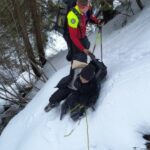 un ucrainean descult si aproape inghetat recuperat de salvamontisti din muntii maramuresului 67a5f62ebde18