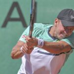 unde a ajuns sa joace filip jianu marea speranta a tenisului romanesc meci de 100 de minute ca sa bata locul 440 atp 67bf0a8f3d671