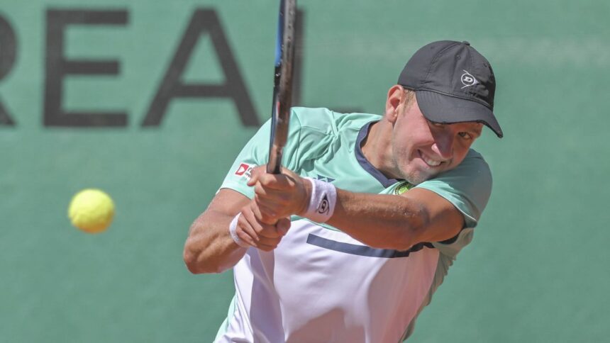 unde a ajuns sa joace filip jianu marea speranta a tenisului romanesc meci de 100 de minute ca sa bata locul 440 atp 67bf0a8f3d671