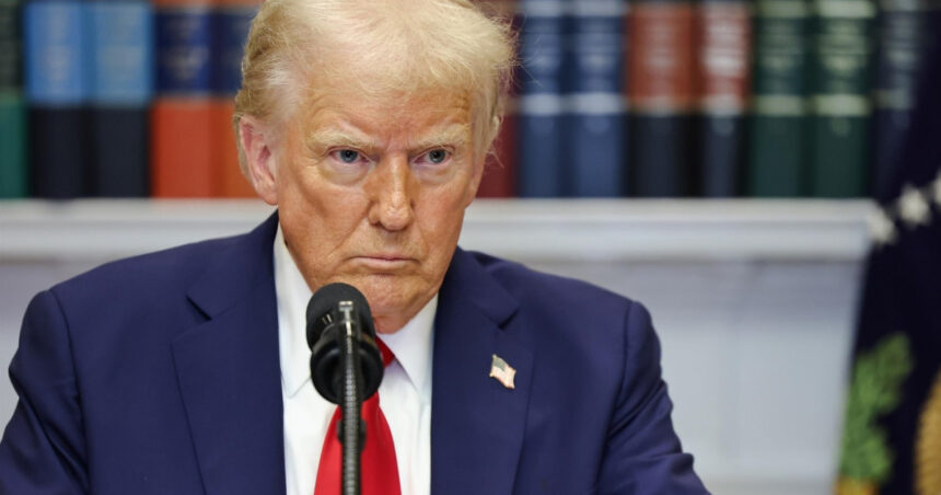 uniunea europeana ne a tratat atat de groaznic trump ameninta din nou cu razboiul comercial contra ue si promite taxe vamale 679dd94a2364b