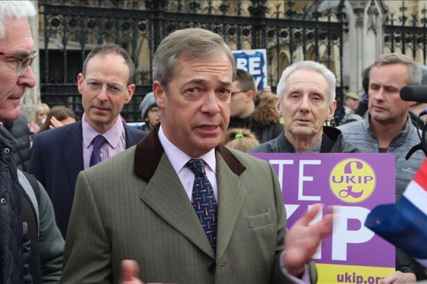valul nationalist a ajuns si in marea britanie partidul ukip pentru prima data in istoria sa cea mai populara formatiune din regat 67a24e64a9b1e
