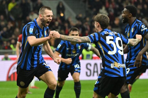 video ac milan inter milano si as roma napoli ce derby uri goluri pentru puncte pretioase in minutele 903 si 902 67a0752eaf130