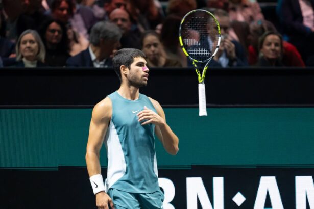 video carlos alcaraz chiar joaca tenis sf loviturile uluitoare gratie carora a iesit campion la rotterdam 67aaec08e8fe6