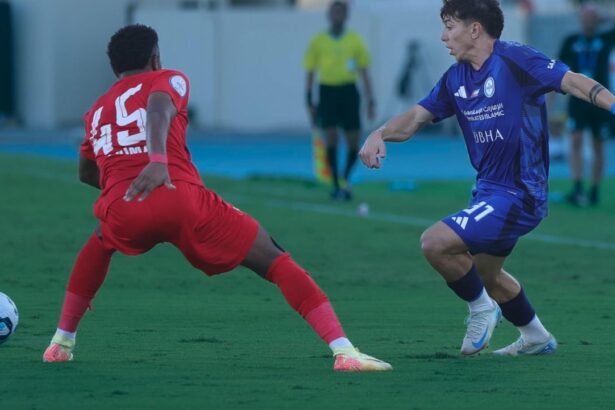 video cate meciuri a jucat costin amzar la arabii de la al nasr 67b04a91c54c5