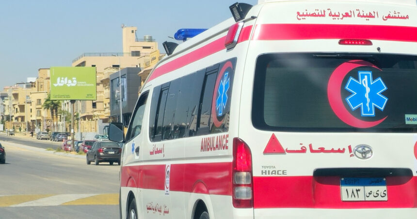 video cel putin zece persoane au murit si alte opt au fost ranite dupa ce o cladire s a prabusit in cairo 67b30d7226f38