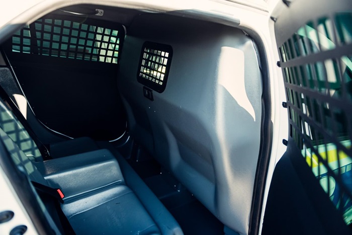 video pericol la 2 mai barbat prins la volan baut si fara permis a fost incatusat 67bf1706baa36