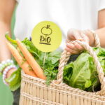 video romanii nu au incredere in produsele bio unul din doi considera etichetele o pacaleala sa ne spele creierii replica expertilor 67c00fa89f0ce