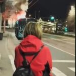 video un autobuz al societatii de transport bucuresti a luat foc in trafic 67a45d2be6a56