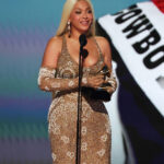 videofoto premiile grammy 2025 beyonce a castigat trofeul pentru albumul anului cu cowboy carter lista completa a castigatorilor 67a063e56ab63