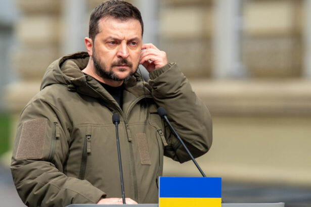 volodimir zelenski se intalneste azi cu emisarul lui trump pentru ucraina dupa ce a fost atacat de presedintele sua 67b6d7ed12671