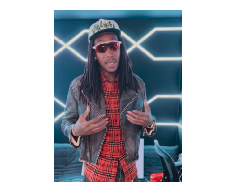 wiz khalifa celebrul rapper prima infatisare azi la tribunalul constanta procurorii diicot il acuza de consum de narcotice 67bd8688da00c