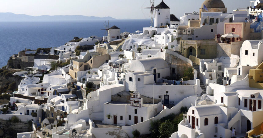 zeci de cutremure au zguduit insula santorini in ultimele zile autoritatile inchid scolile din cauza seismelor 679f5500c5187