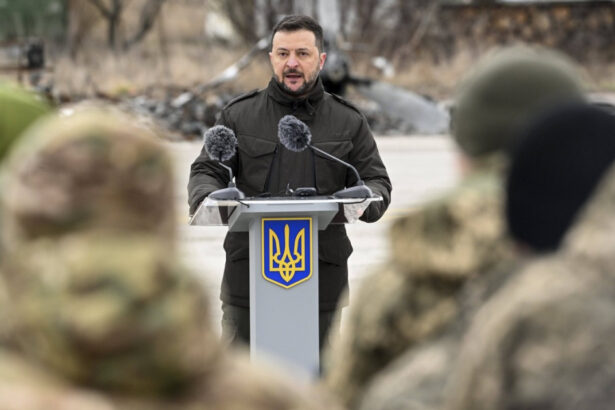 zelenski spune ca ucraina trebuie sa construiasca nato pe teritoriul sau daca nu este invitata la alianta 67ace9f42f884