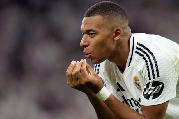 250 000 000 de euro pentru kylian mbappe de ce a refuzat francezul suma uriasa 67e506a57ff71