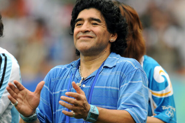 a inceput procesul in cazul decesului lui maradona sapte angajati din sanatate sunt acuzati de omucidere simpla cu intentie posibila 67d015d7f40ef