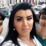 adriana bahmuteanu s a intalnit in sfarsit cu copiii ei nici momente fericite nu au fost cine a asistat la revederea lor de duminica 67d917753c0f5