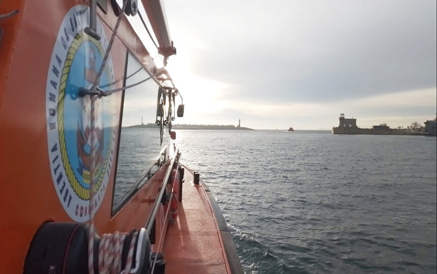 alerta pe mare in rada exterioara a portului constanta un marinar a fost salvat de echipajul navei artemis din cadrul arsvom 67cdbdc52fce7