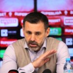 Andrei Nicolescu a oferit clarificări în privința contractului lui Zeljko Kopic și a clauzei care i-a speriat pe fani. 2 andrei nicolescu a oferit clarificari in privinta contractului lui zeljko kopic ce spune de clauza care i a speriat pe fani 67cb2e531039e