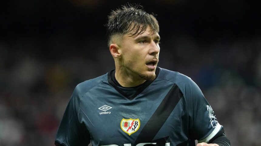 Andrei Rațiu a discutat despre transferul la Barcelona: "Știu că mă urmăresc multe echipe!" 1 andrei ratiu a vorbit in sfarsit despre transferul la barcelona stiu ca ma urmaresc multe echipe 67e1ddff5054f