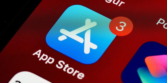 apple va adauga rezumate facute de ai in app store 67caa6b196f8f