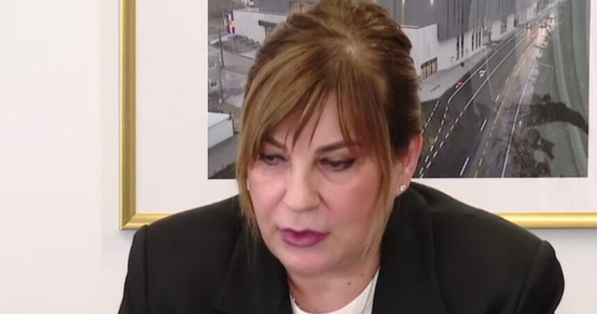 averea primita de la stat sefa cni uimita de salariul ei aoleu mult spune ca e strict confidential desi trebuie sa fie public 67c949e71a4e9