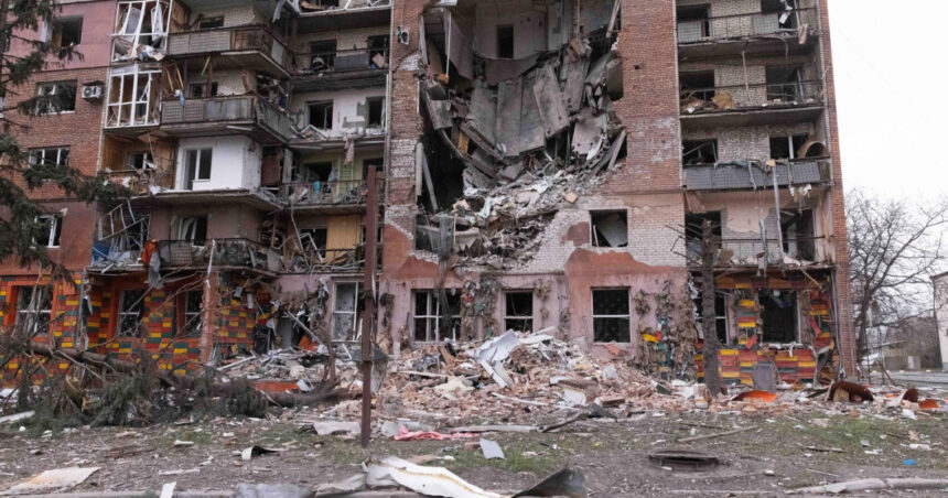 bombardamente asupra ucrainei in timpul noptii infrastructura feroviara si un spital printre tinte replica kievului 67da7762e4d1c