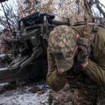 cat mai poate rezista ucraina in fata rusiei fara ajutor de la sua daca ti se taie munitia fie te retragi fie sacrifici oameni 67c748187c184