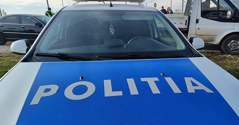 caz socant doua cadavre carbonizate gasite intr o masina arsa pe un drum judetean politistii au deschis o ancheta 67e660cf4a1de