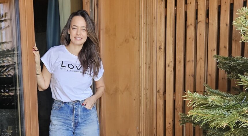 Alimentația Andreei Raicu pentru o viață sănătoasă: 15 ani de vegetarianism și tranziția către consumul de carne. 1 ce alimente consuma andreea raicu pentru o viata sanatoasa 15 ani a fost vegetariana m am schimbat am inceput sa mananc carne 67dc189cf1979